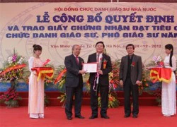 Danh hiệu và nghĩa vụ cống hiến cho đất nước