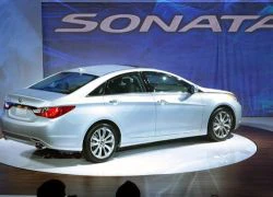 Hyundai triệu hồi xe Sonata do lỗi động cơ