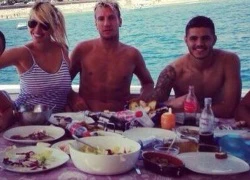 Icardi lại gây chiến với Maxi Lopez