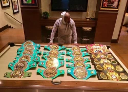 Mayweather khoe chiến tích hoành tráng