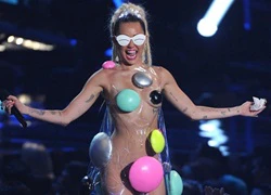 Miley Cyrus lên kế hoạch tổ chức show khỏa thân