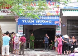 Ngăn mẹ bán nhà, con trai mua xăng dọa tự thiêu