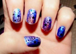 Những mẫu nail đẹp từ cảm hứng trăng sao cho ngày thu dịu mát