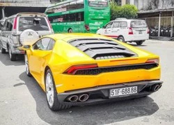 Siêu xe Lamborghini Huracan tại Việt Nam khoe biển 'lộc phát'