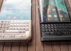 BlackBerry Priv so dáng Galaxy Note 5 khi gắn bàn phím