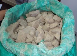 Cảnh sát biển bắt 3 nghi can vận chuyển 20kg thuốc nổ trái phép