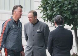 Cầu thủ M.U đặt biệt danh cho Van Gaal