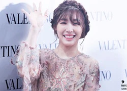 Hậu chia tay, Tiffany (SNSD) ngày càng mặc bạo?