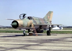 Không quân Syria dùng Mig-21 cũ nát để đánh, tiêu diệt IS