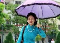 Miu Lê gây cười với thời trang "già khú"