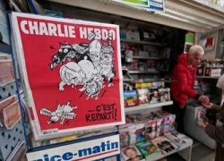 Nga nổi giận vì tạp chí Charlie Hebdo biếm họa vụ máy bay rơi