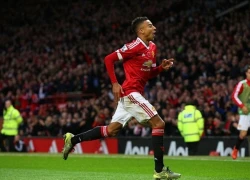 Nike "đánh nhau vỡ đầu" với Adidas vì Jesse Lingard