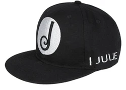 Nón Snapback unisex J cá tính