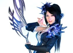 Nóng mắt với cosplay Cabal 2 cực gợi cảm