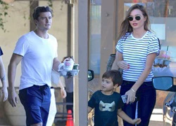 Orlando và Miranda Kerr đoàn tụ đưa con trai đi chơi