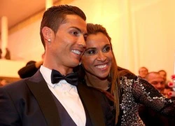 Ronaldo tham gia phá kỷ lục selfie nhanh nhất thế giới