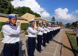 Tân binh Hải quân Đánh bộ Việt Nam say sưa tập luyện