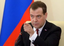 Thủ tướng Medvedev nói máy bay Nga có thể bị tấn công khủng bố