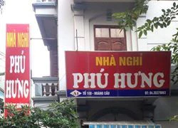 Vị khách nam bất ngờ nhảy lầu tự tử, người phụ nữ cùng thuê phòng tử vong