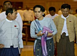 Bà Suu Kyi gửi các tân nghị sĩ đến trường học cách làm luật