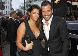 Bi kịch người đẹp bị Van der Vaart phụ tình