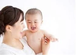 Bí mật đắng ngắt đằng sau chuyện con tôi gọi ô sin là mẹ