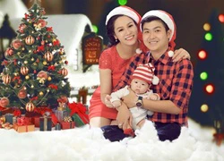 Con trai Nhật Kim Anh đáng yêu trong bộ ảnh Noel