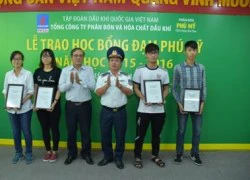 DPM trao gần 350 suất học bổng Đạm Phú Mỹ 2015-2016