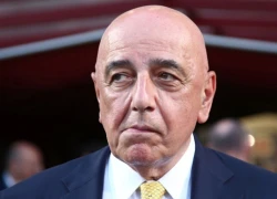 Em vợ Galliani bị bắt vì trộm áo đấu của AC Milan