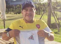 Maradona bất ngờ trở thành fan của&#8230; Arsenal