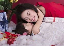 "Mẹ đơn thân" Quỳnh Hoa vui đón giáng sinh ấm áp bên con gái