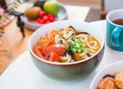 [Chế biến] - Mì Udon nấu tôm hấp dẫn bữa sáng