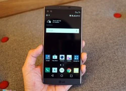 Mở hộp LG V10 camera kép, hai màn hình vừa ra mắt ở VN