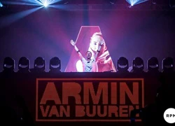 Armin van Buuren nhận cát xê 10 tỷ cho show tại Việt Nam