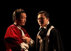 NSƯT Anh Tú mang kịch &#8216;Hamlet&#8217; lưu diễn cả nước