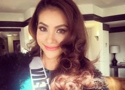 Phạm Hương gây sốt với hình ảnh tự trang điểm tại Miss Universe 2015