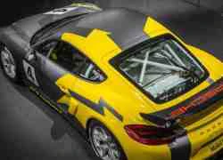 Ra mắt Porsche Cayman GT4 Clubsport mới