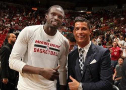 Ronaldo sang Mỹ cổ vũ Miami Heat