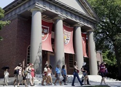 ĐH Harvard đào tạo sư phạm miễn phí