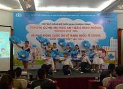 Tặng hơn 7,5 triệu sách an toàn giao thông cho học sinh tiểu học