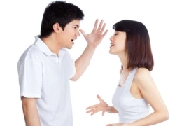 "Tôi là chồng cô đấy chứ không phải là con"