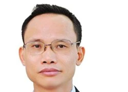 'Trong tương lai, có thể NHNN cần cân nhắc dự trữ thêm nhân dân tệ'