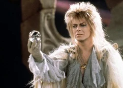 Biên kịch 'Vệ binh dải ngân hà' làm lại phim của David Bowie