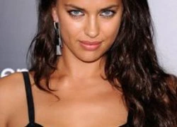 Bỏ Ronaldo, sự nghiệp Irina Shayk vẫn bay cao