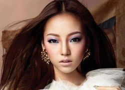 Goo Hara xinh như mộng với make up kiểu 'cầu vồng'