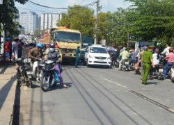 Hai vợ chồng tử nạn, nhiều người đi đường không cầm được nước mắt