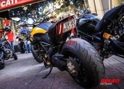 Hàng trăm môtô phân khối lớn Ducati 'đại náo' Sài Gòn