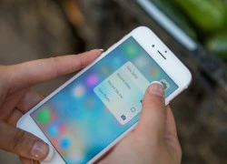 iPhone lần đầu tiên dùng màn hình mới?