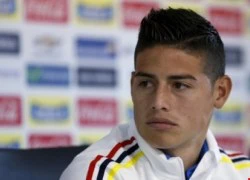 James Rodriguez bị cảnh sát 'sờ gáy', thu bằng lái xe