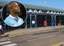 Kompany hoảng hồn khi máy bay chở anh suýt gặp tai nạn